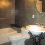 11-huntington interior  first flr bathroom